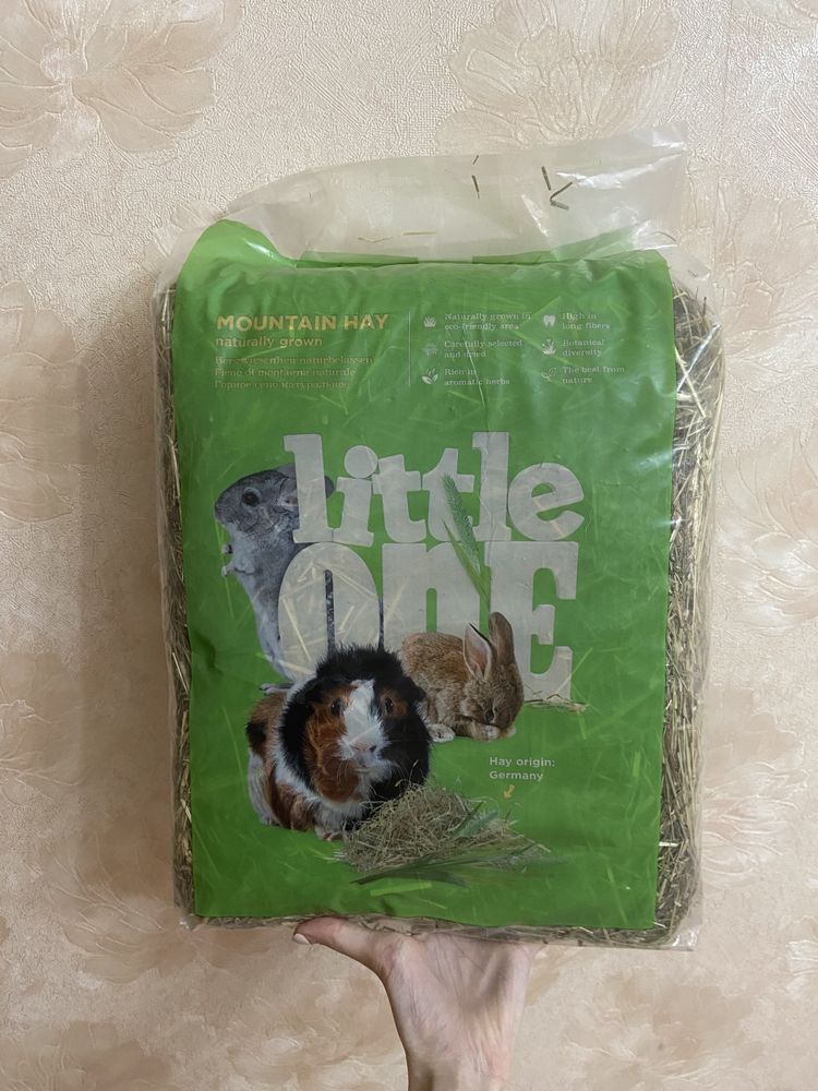 Продам новую упаковку сена от Little One 1 кг