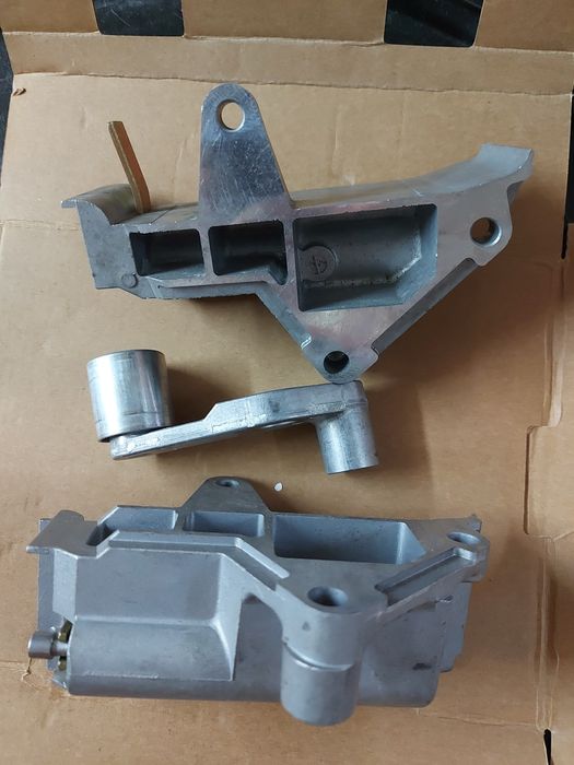 Газов амортисьор и ролка AUDI   VOLKSWAGEN