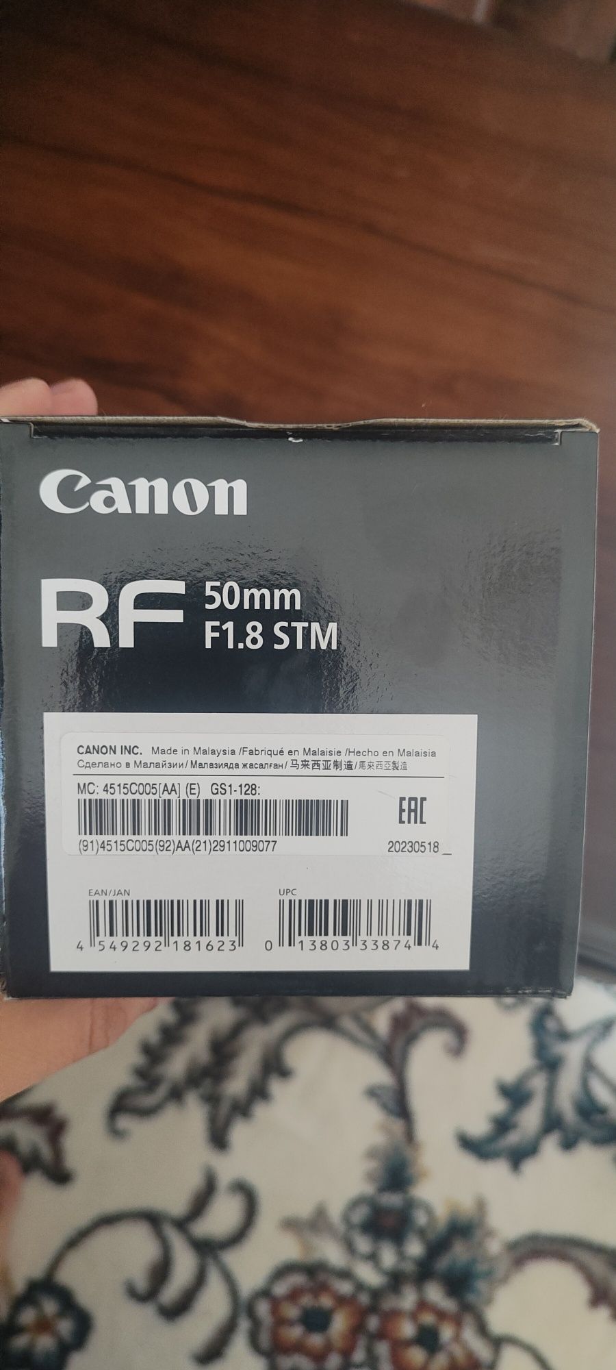 Продам объектив canon RF 50MM F1.8 STM