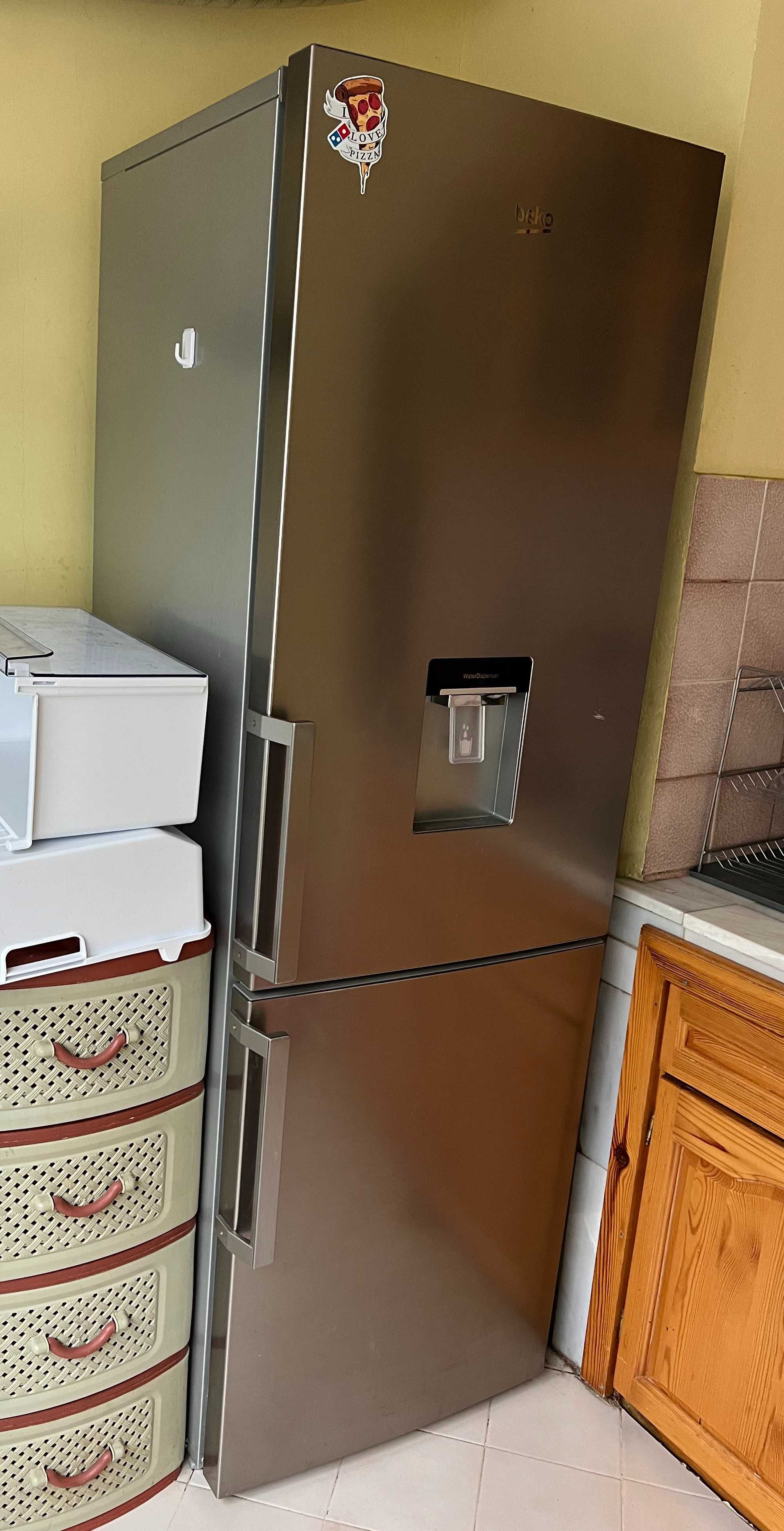 хладилник с фризер BEKO RCSA 365 K31 DPT/ inox