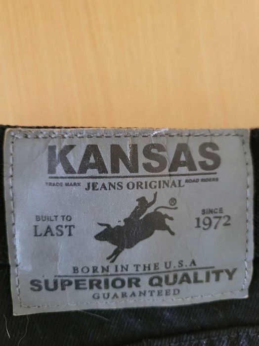 Blugi barbati Kansas  USA 100% bumbac  S negru nou