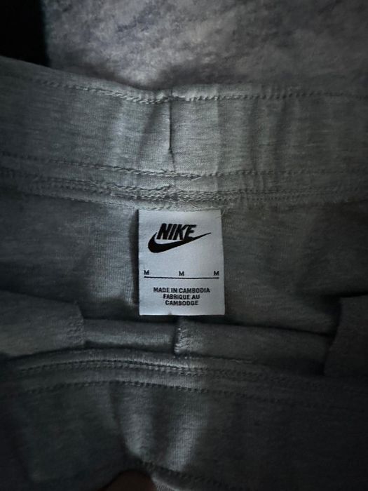 Pantaloni Nike Tech fleece Grey