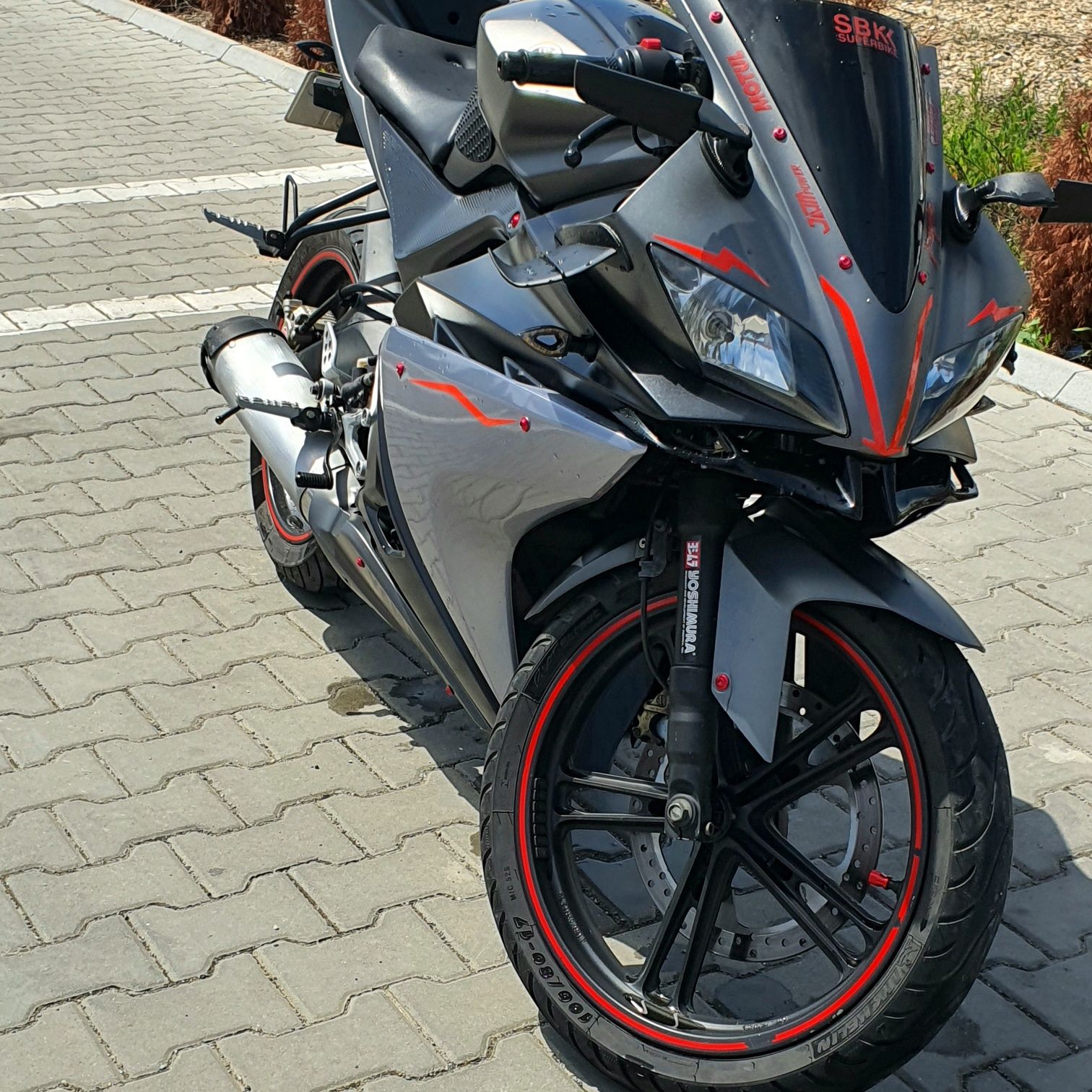 Yamaha YZF R125, A1