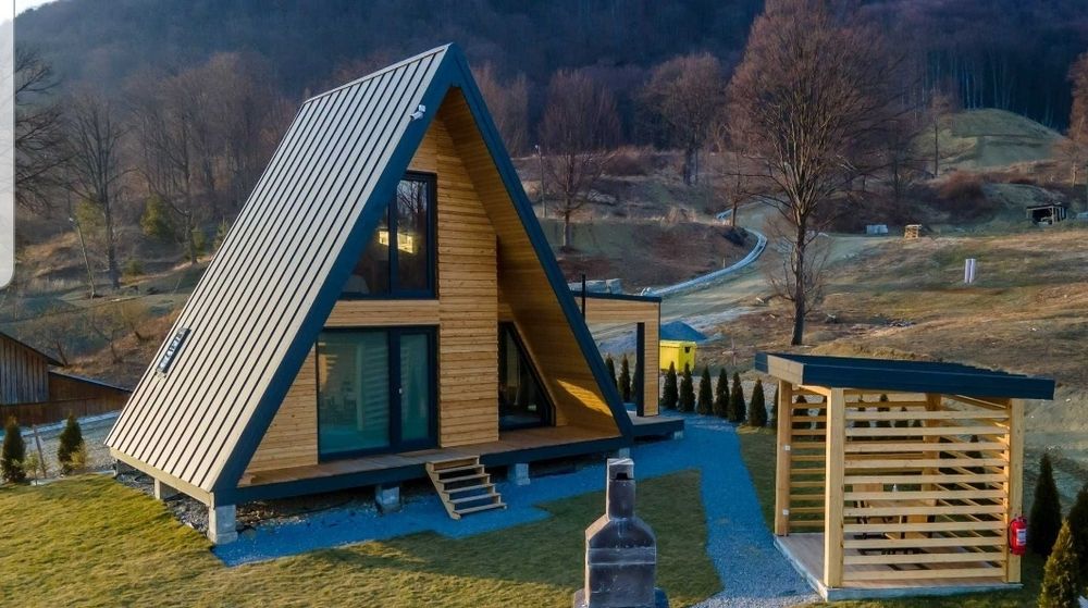 Vand cabane din lemn tip A oferta