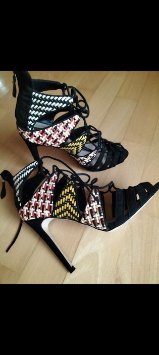 Sandale damă mărime 40, Zara
