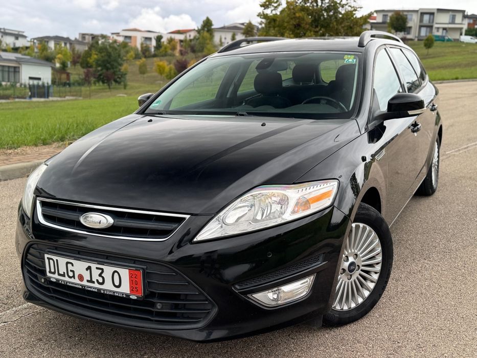 Titanium Edițion 2012 Navi 2.0 Tdi 140 cp EURO 5