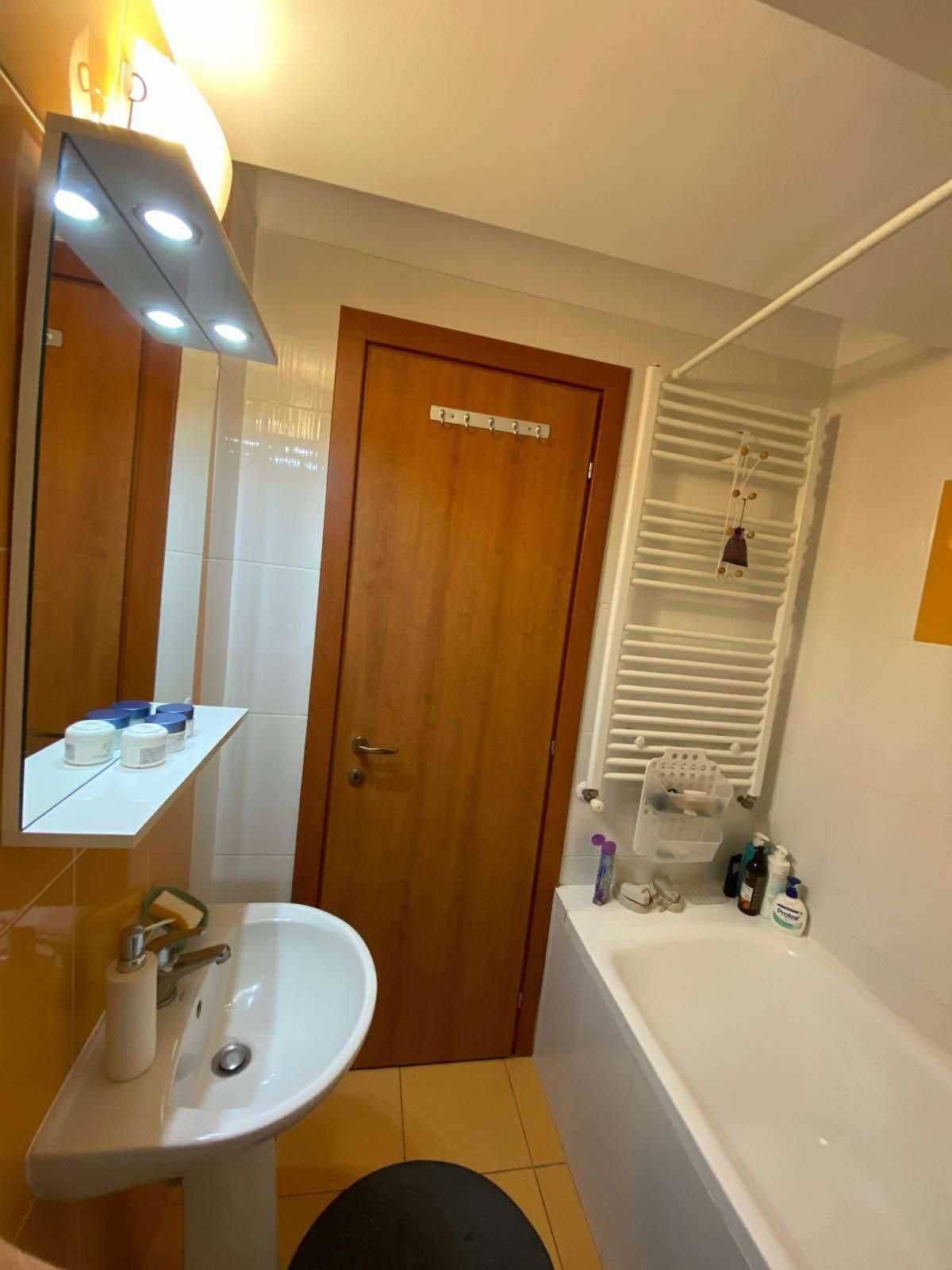 Proprietar, garsoniera spatioasa  Splaiul Unirii, Confort City