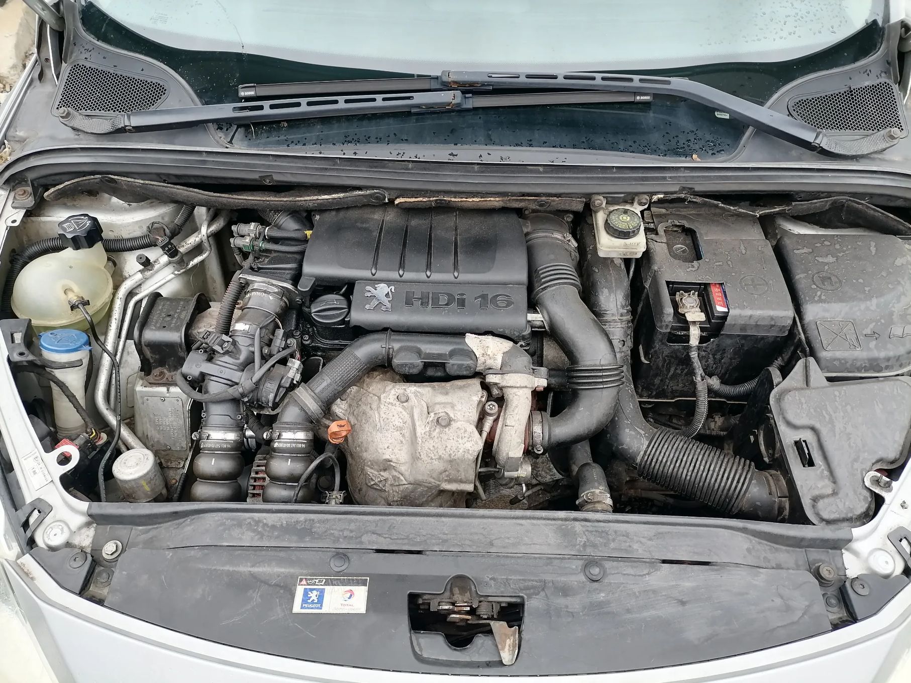 Dezmembram/Piese Peugeot 307 , 1.6 HDI , an fabr. 2007