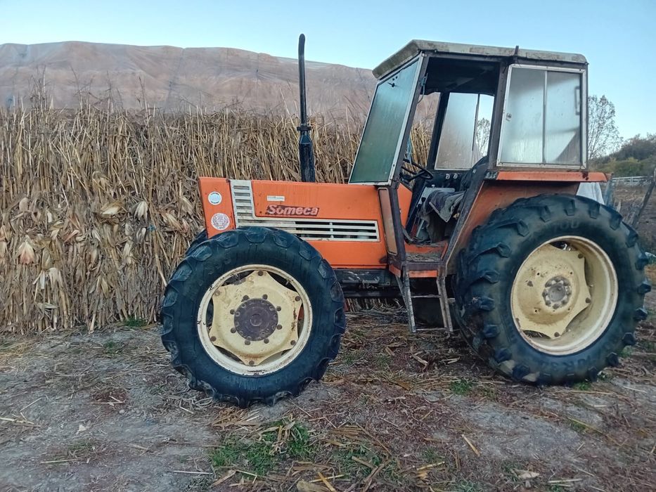 Tractor FIAT 780 DT