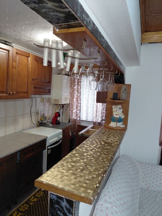 Închiriez apartament cu doua camere