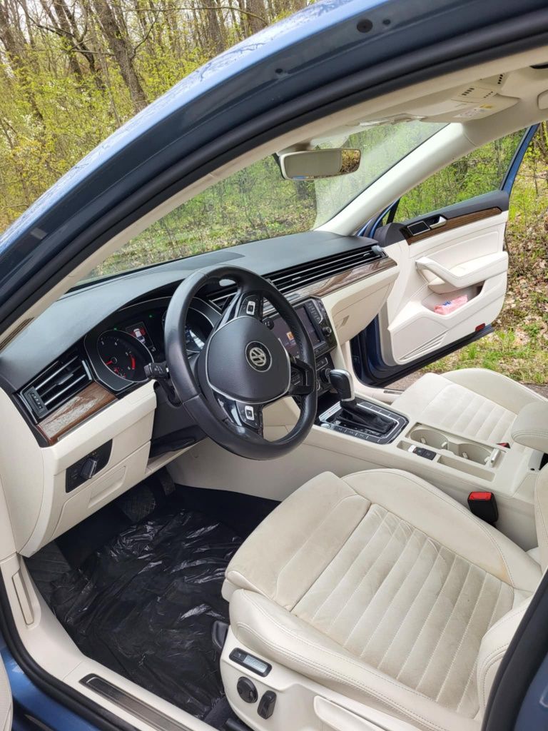 Wv passat 2l ,recent scoase numere rosii ,4×4, 240 cai, cea mai ieftin
