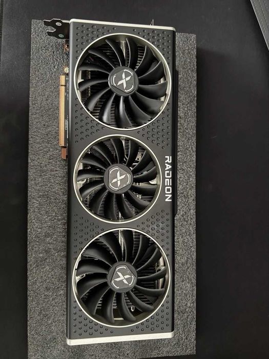 Placă video XFX RX 6800 XT – 16 GB GDDR6