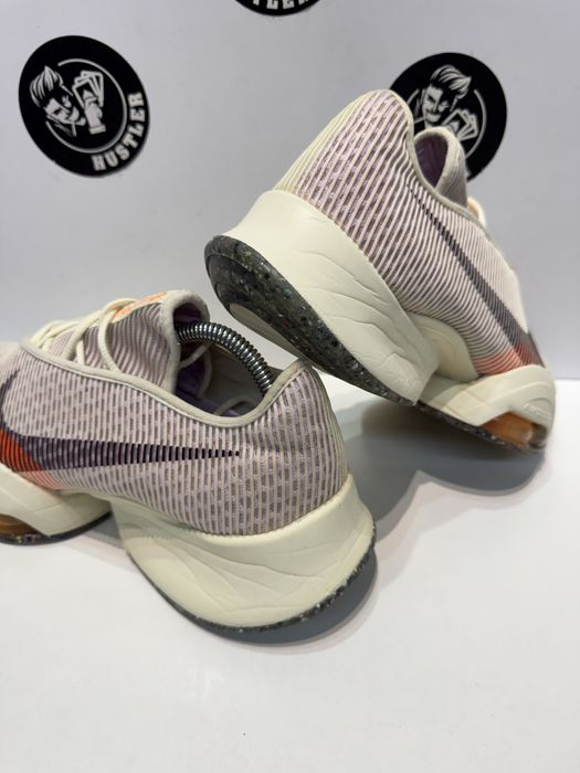 Маратонки NIKE AIR ZOOM SUPERREP .Номер 40.5