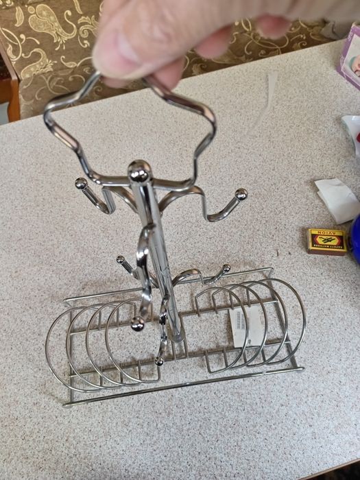 Стойка вешалка для посуды. Удобно. Прилично. Современно.