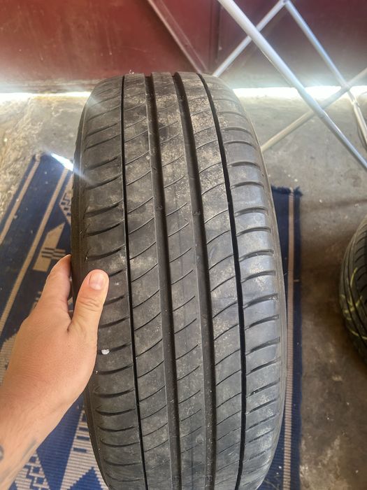Jante cu cauciucuri de vara BMW R17