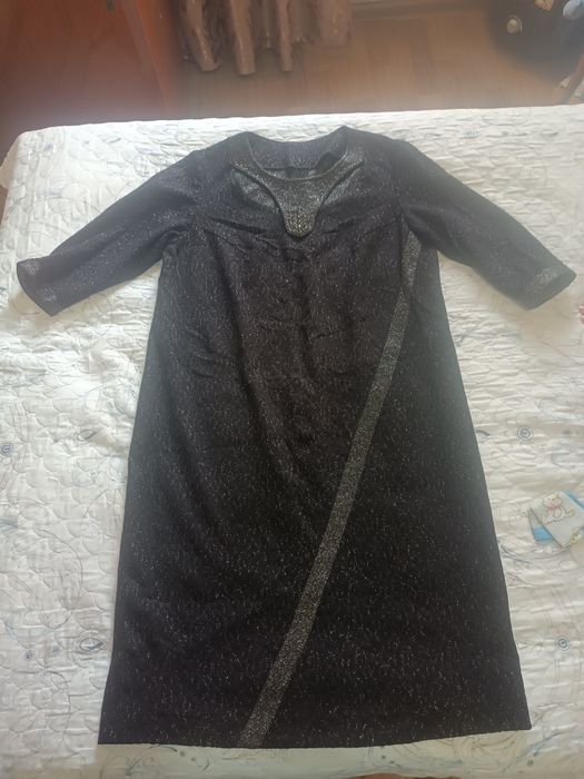 Платья женские вечерние