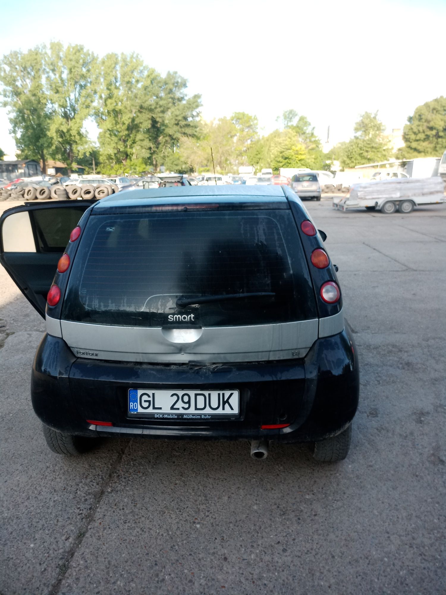 Vând smart forfour automata