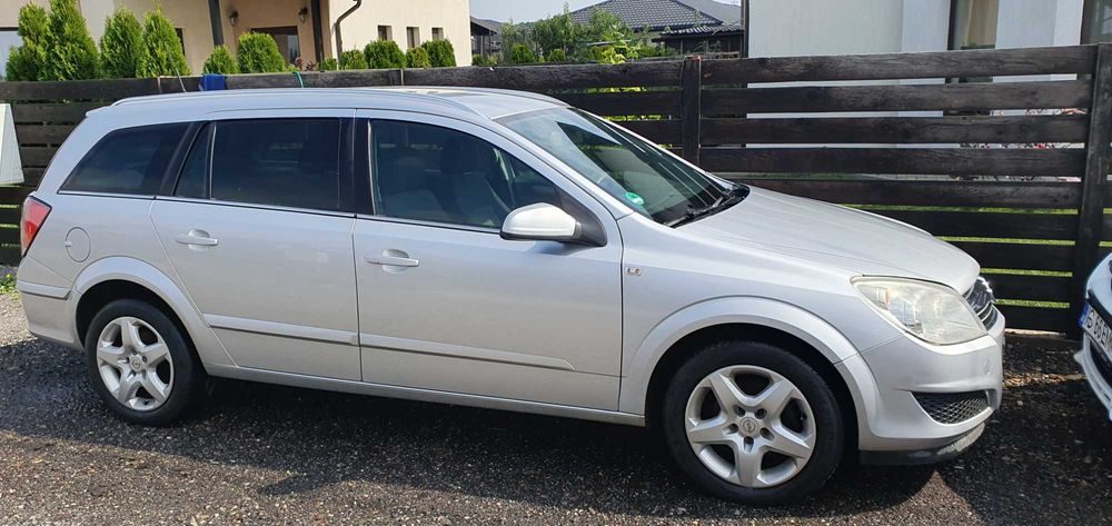 Vand Opel Astra H. An 2008.