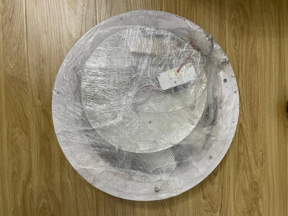 Продается люстра