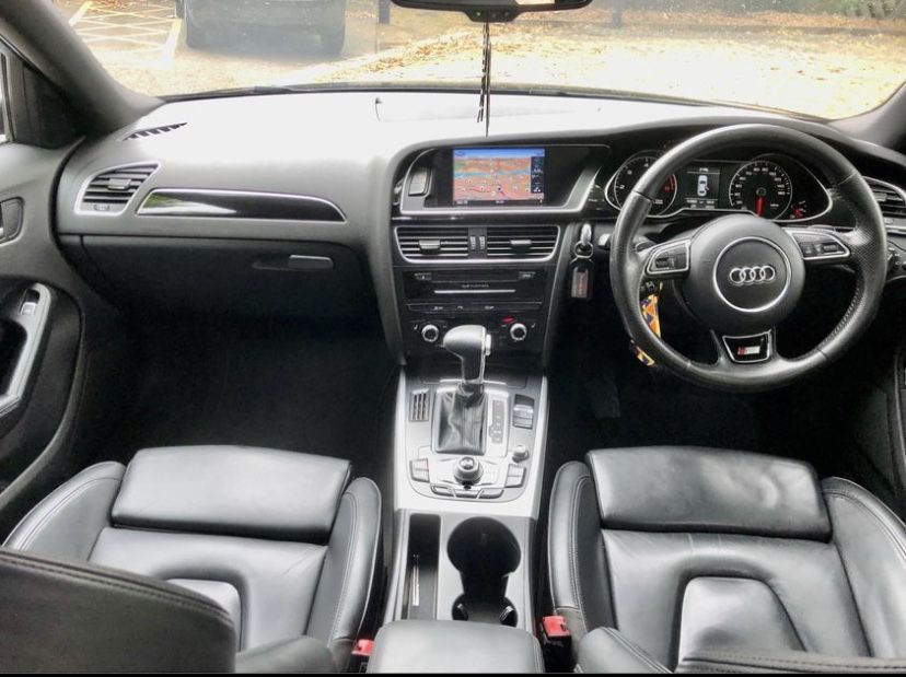 Audi a4 b8.5 feis 2.0tdi На Части