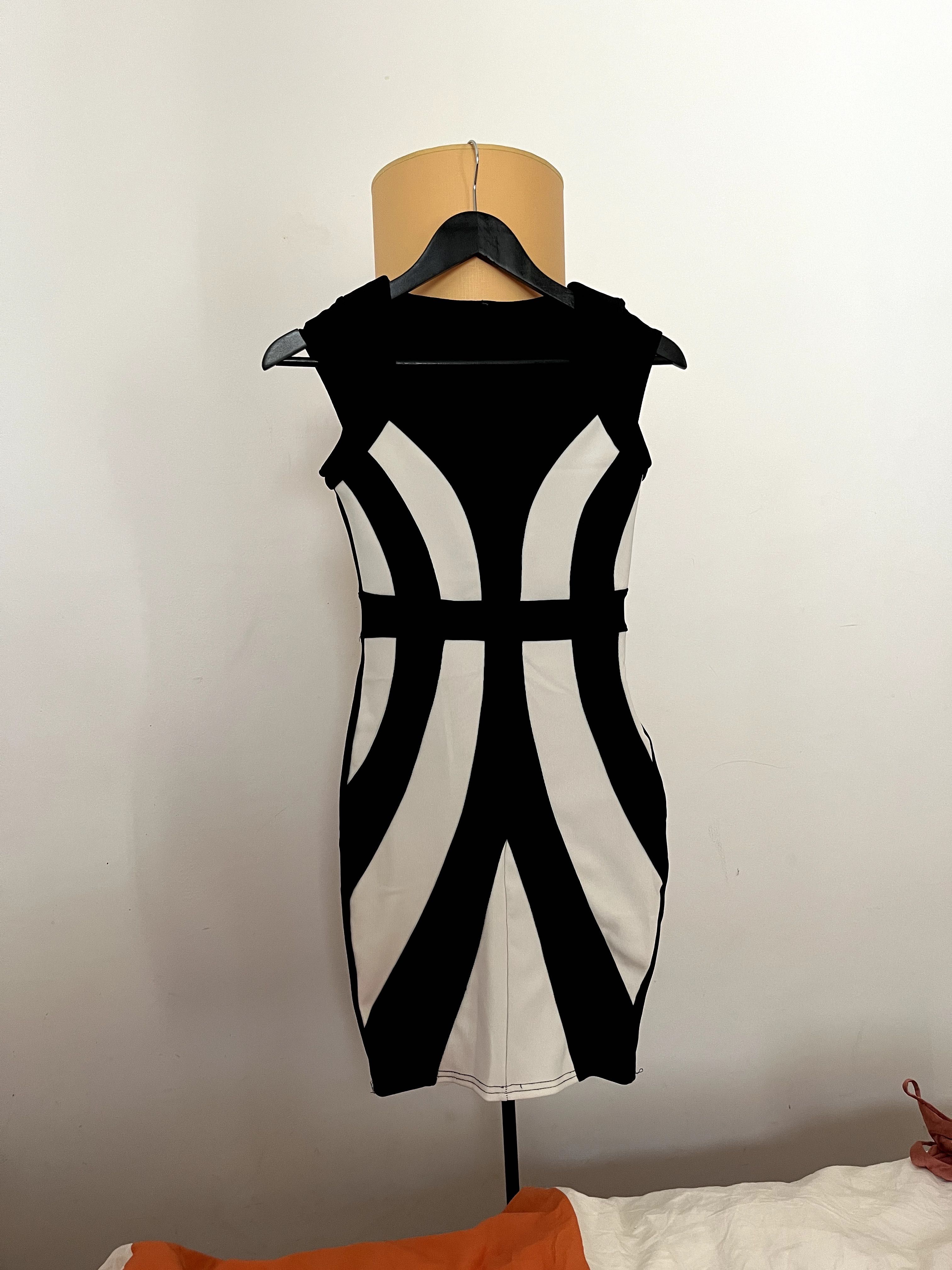 Rochie bandaj gen Herve Leger marime S