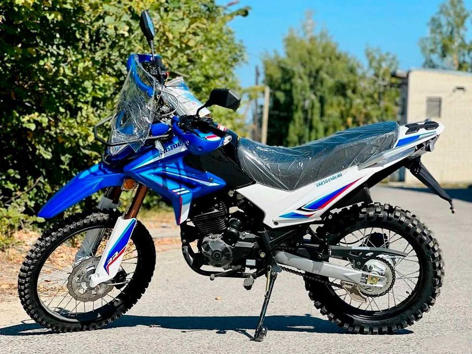 Мотоциклы 200-300 кубов с двигателем Honda