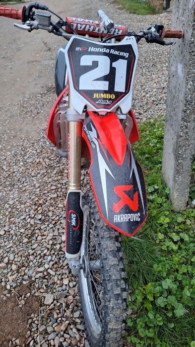 Honda 250 injecție