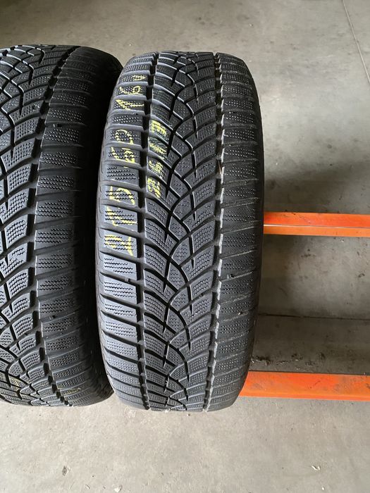 Anvelope iarna 215/60/16 Goodyear Ultra Grip Performance 215 60 16 R16