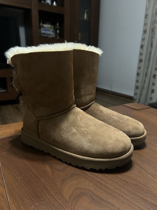 Ugg Bailey Bows II