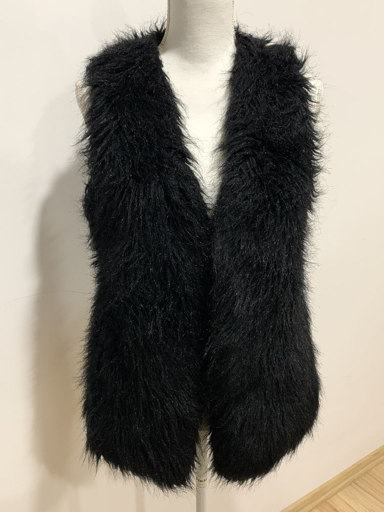 Vand doua veste negru/maro