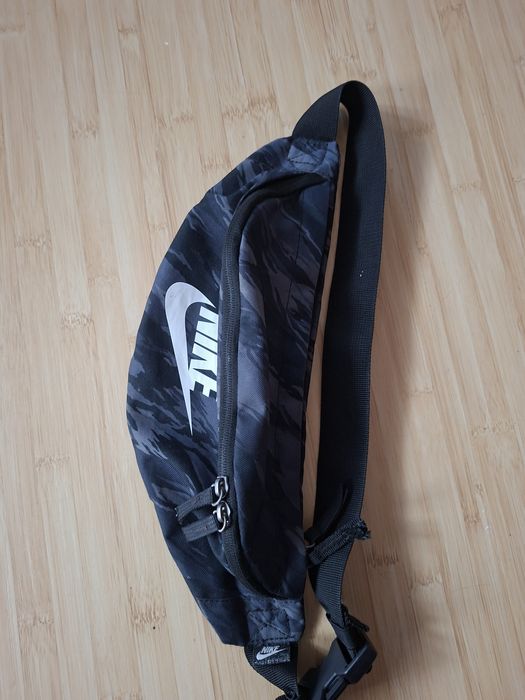 Borseta Nike original