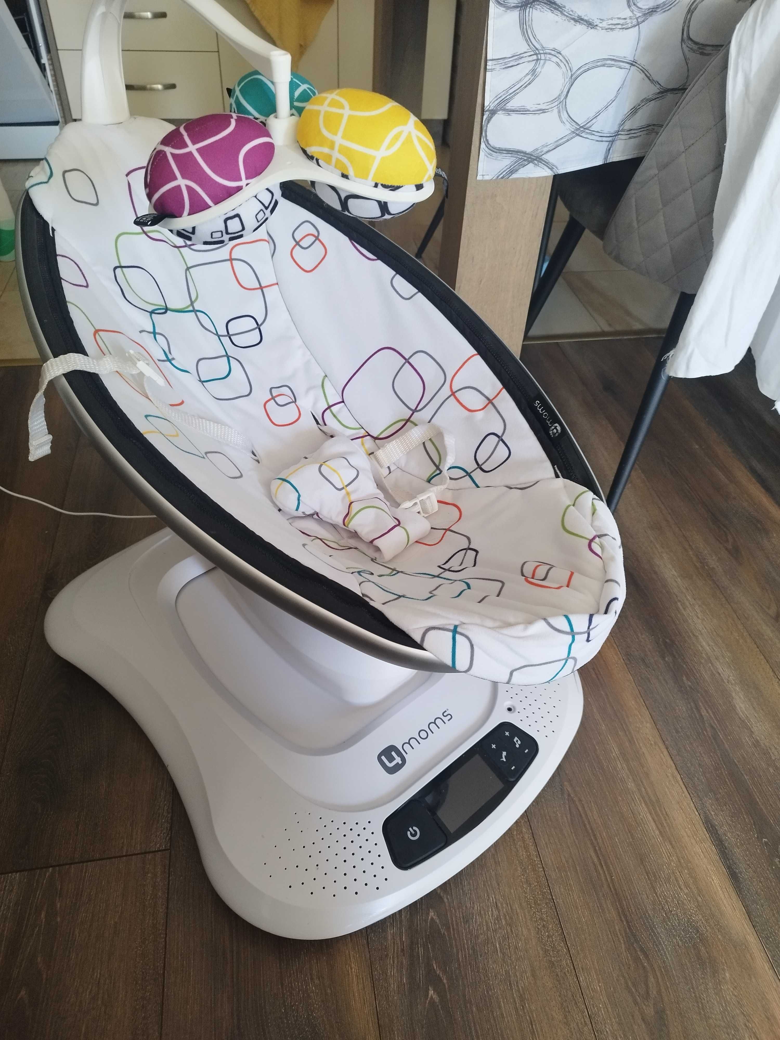 Продавам люлка 4moms