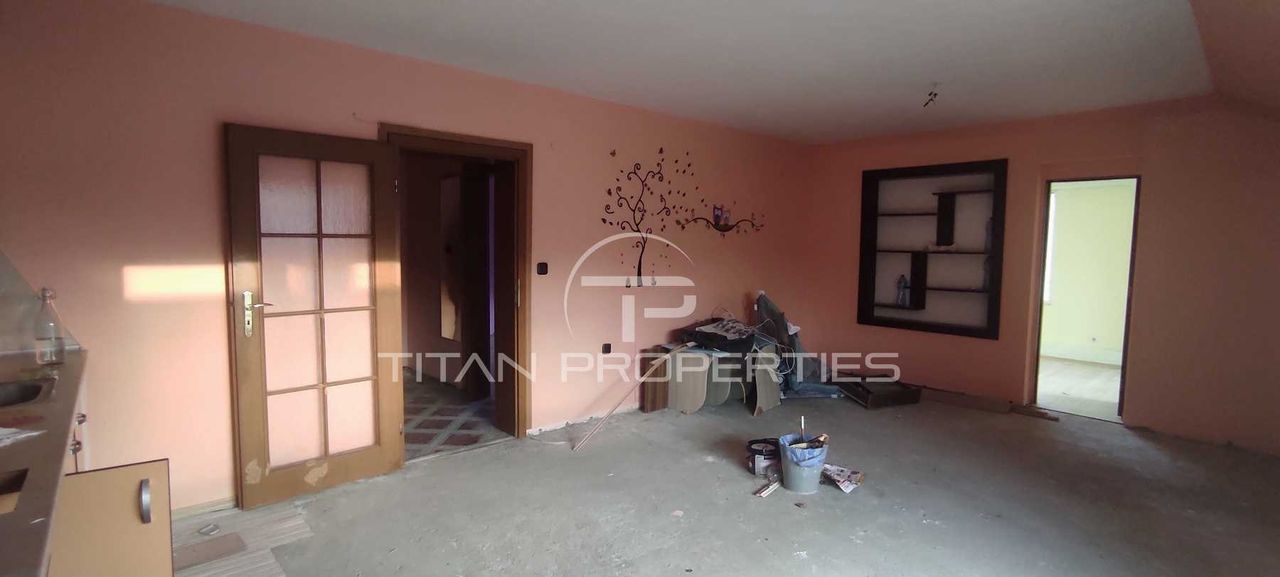 Продава се Тристаен апартамент в Пловдив, Младежки Хълм - 62 кв.м за 1662 €/кв.м - Снимка #4