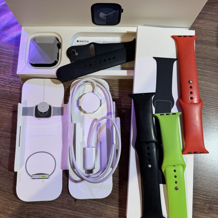 Apple Watch Series 9 45mm – като нов