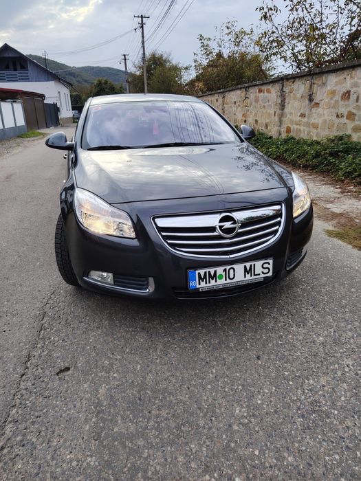 Vand Opel Insignia Hatchback