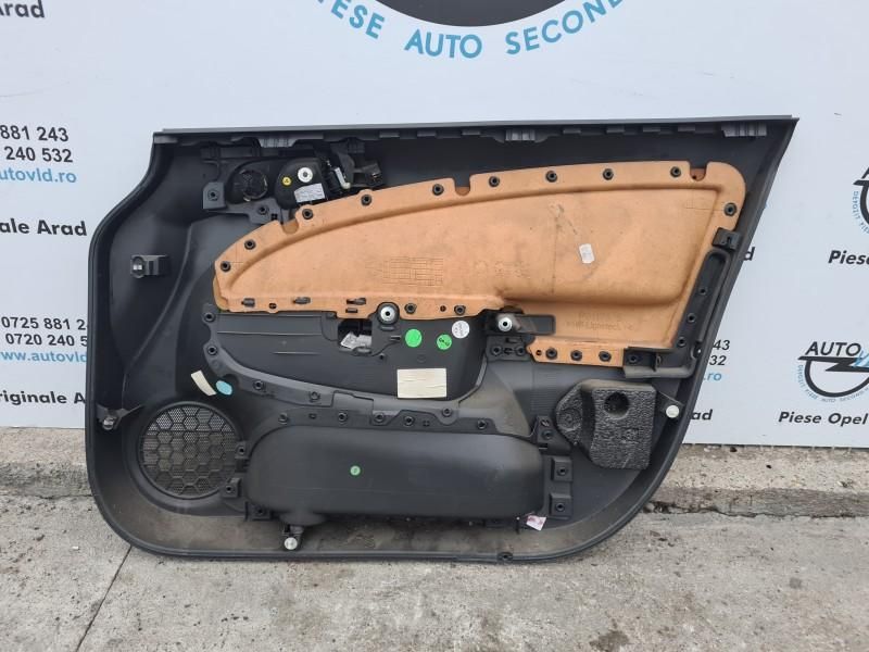 Fata usa interioara stanga fata Opel Corsa D facelift