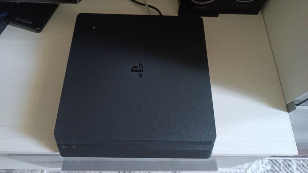 Ps 4 slim 1TD памяти