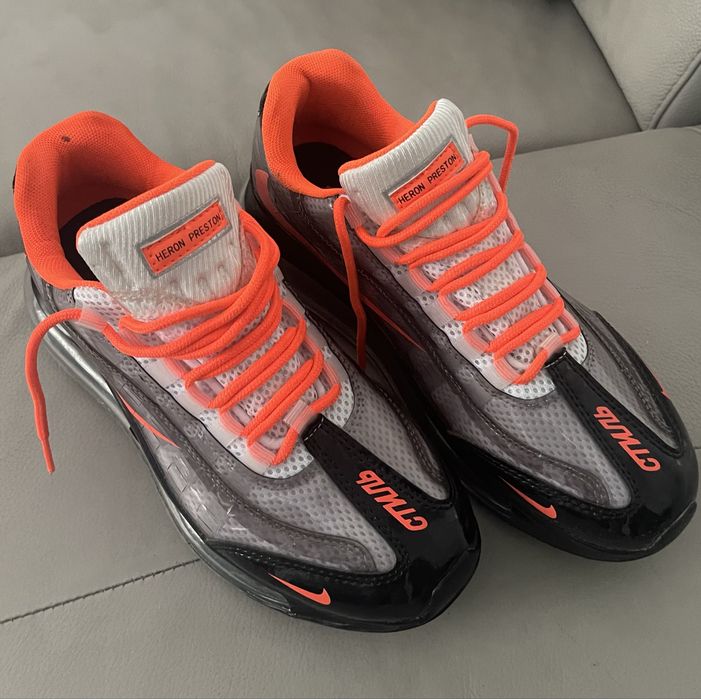 Adidasi Nike marimea 40