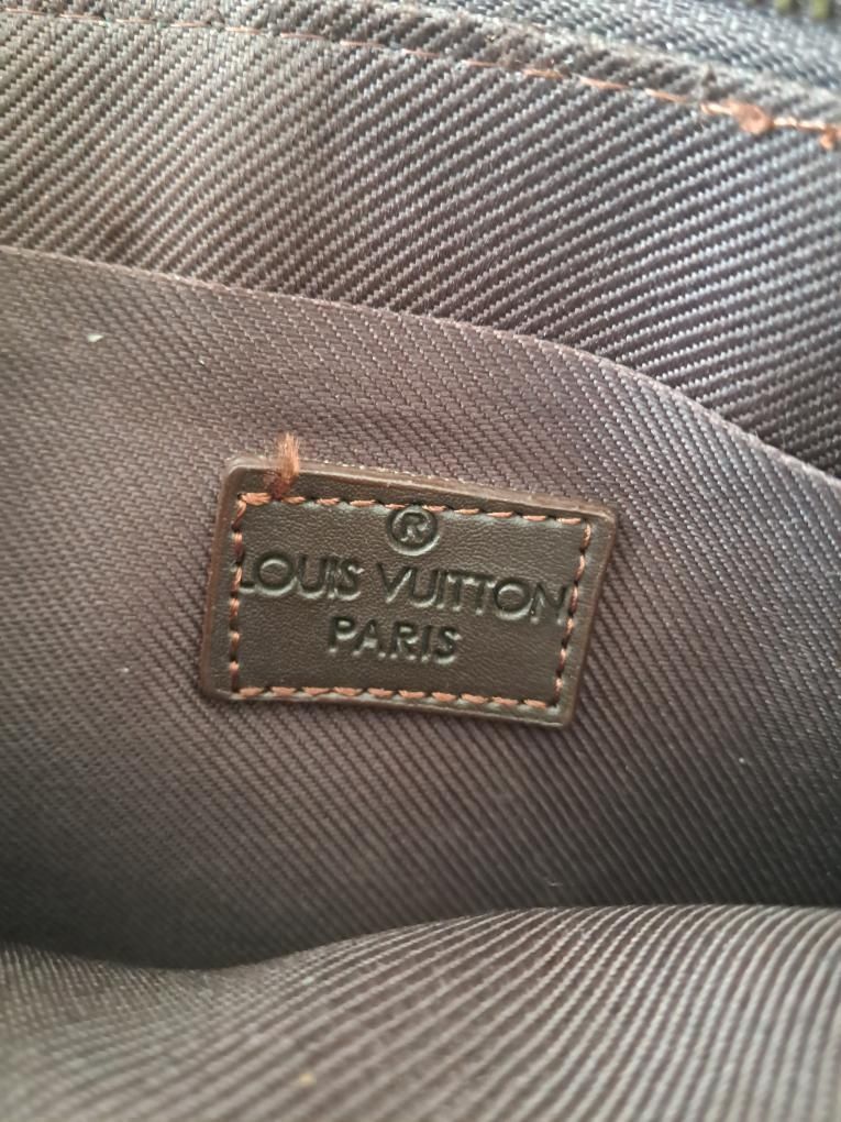 Продавам чанта Louis Vuitton