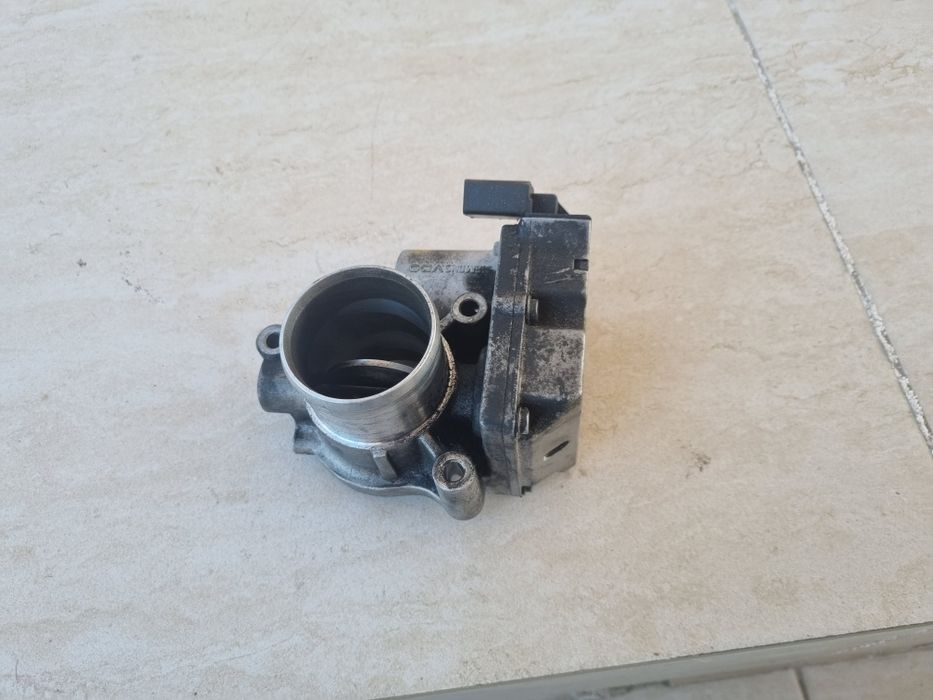 Clapeta accelerație renault scenic 1.9 dci 130cp