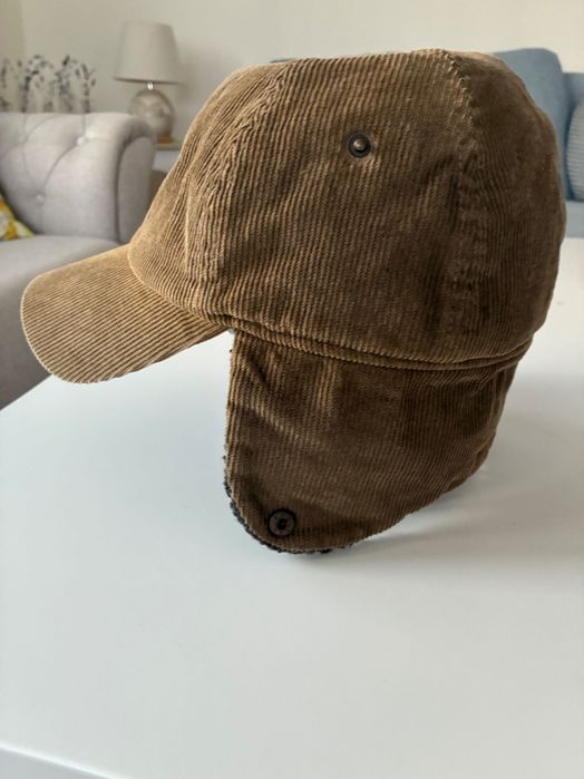 Мъжка шапка от Zara