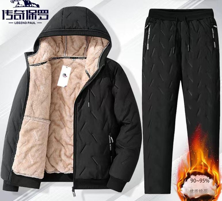 Продам теплый костюм