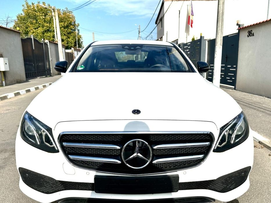 Mercedes E300e *67.000km* BussinessEdition*HibridPlugIn*Webasto*
