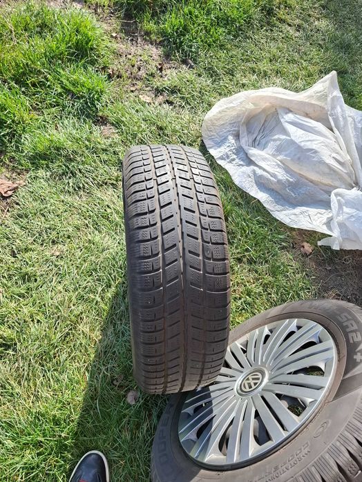 Anvelope iarna cu genti tabla vw