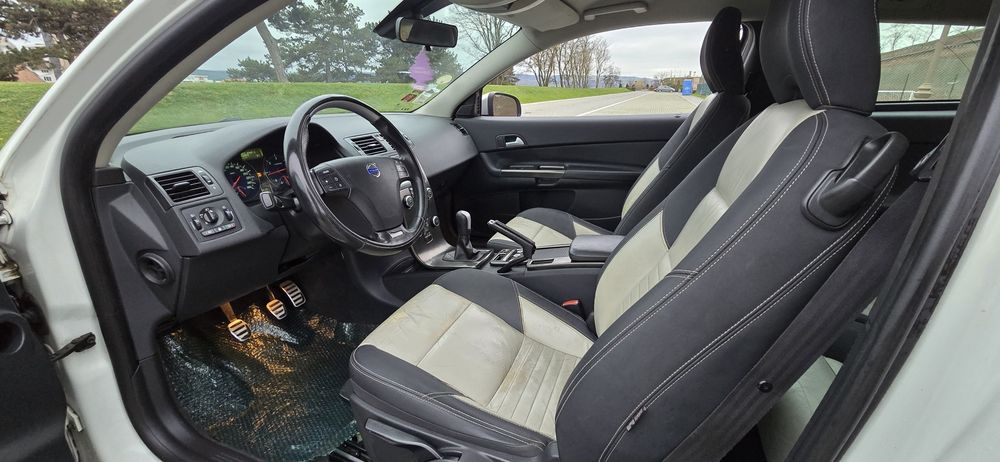 ///VOLVO C30 R DESIGN FACELIFT/// An 2011/// 1.6 Diesel///