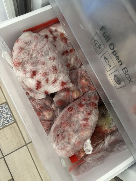 Продам соленья, соленые помидоры, готовая зажарка для лагмана, варенья