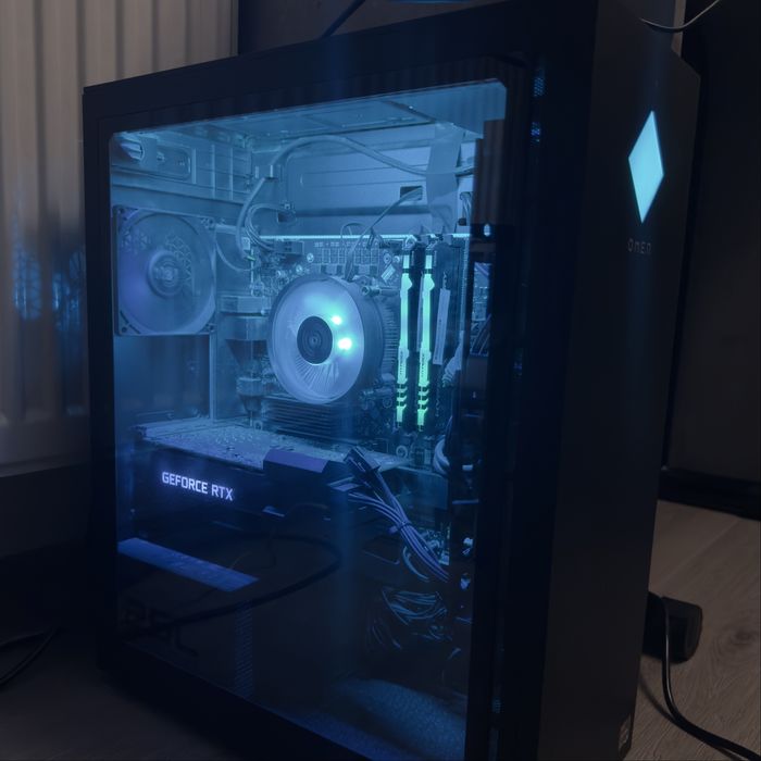Calculator/PC Gaming cu AMD Ryzen 5 5600G, RTX 3060 + Monitor Gaming