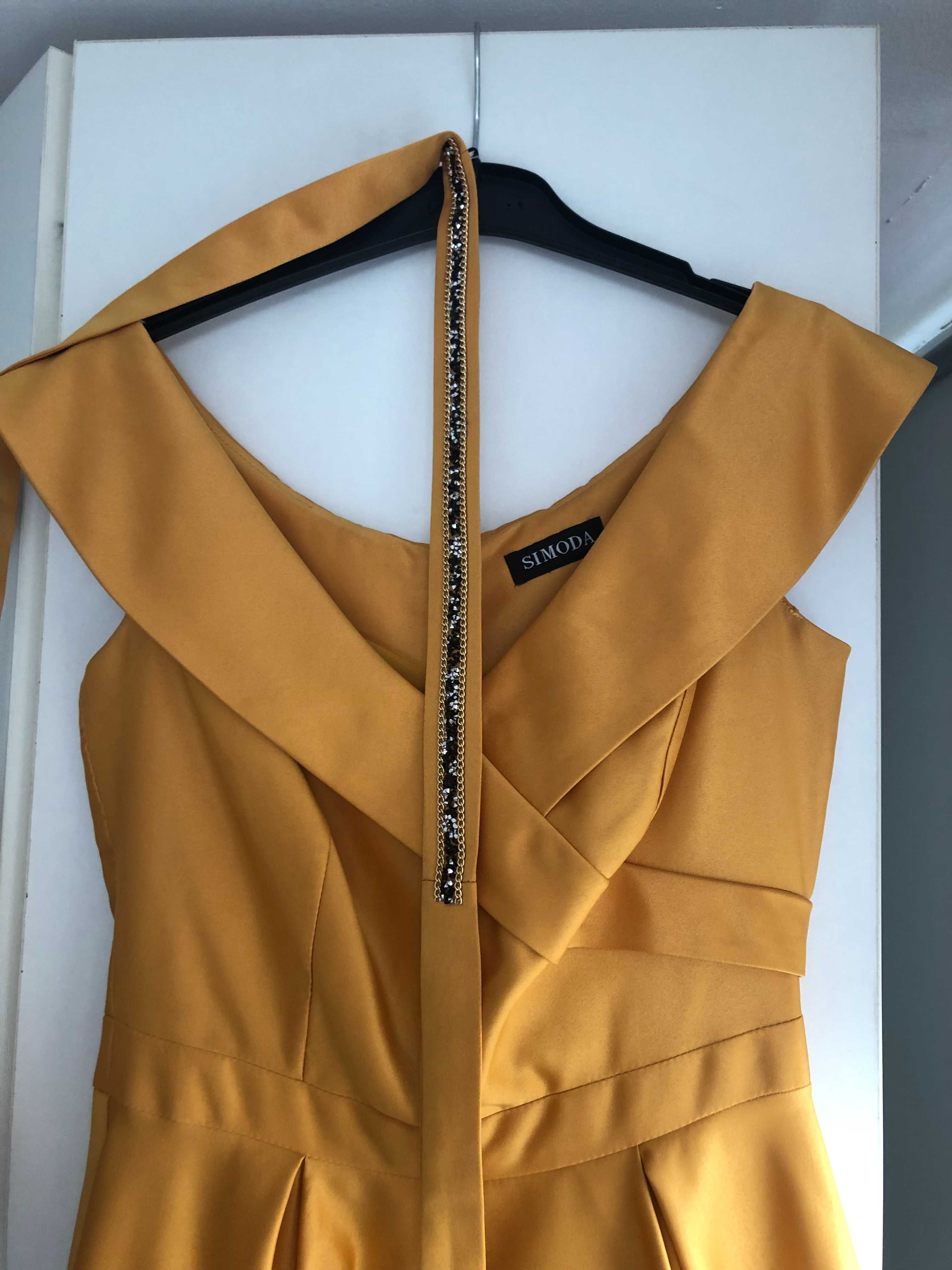 Rochie elegantă în stare foarte buna