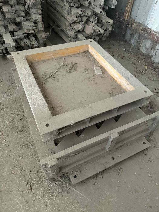 Машина за плочки и бордюри