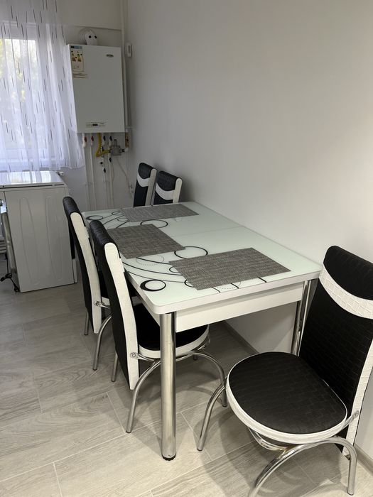 Apartament de inchiriat